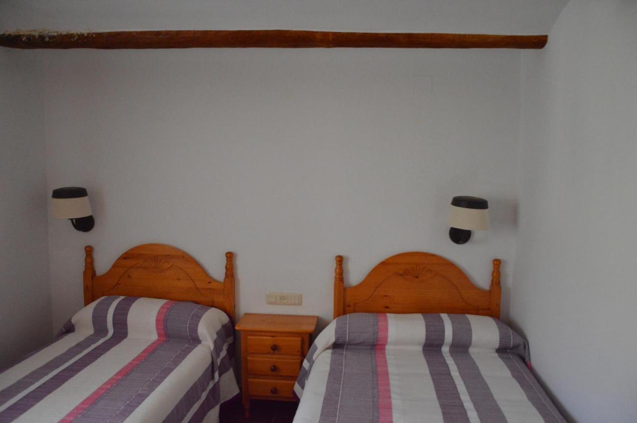 Hostal De Montana La Casa Grande Nogueruelas Dış mekan fotoğraf